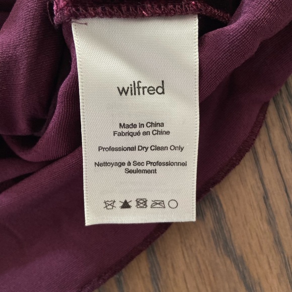 Wilfred Burgundy Velvet Velour Top - Picture 3 of 4